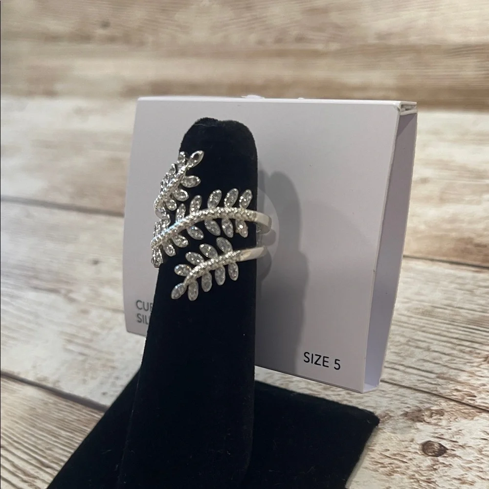 Charter‎ Club Silver Plated Cubic Zirconia Leaf Bypass Ring Size 5 NEW